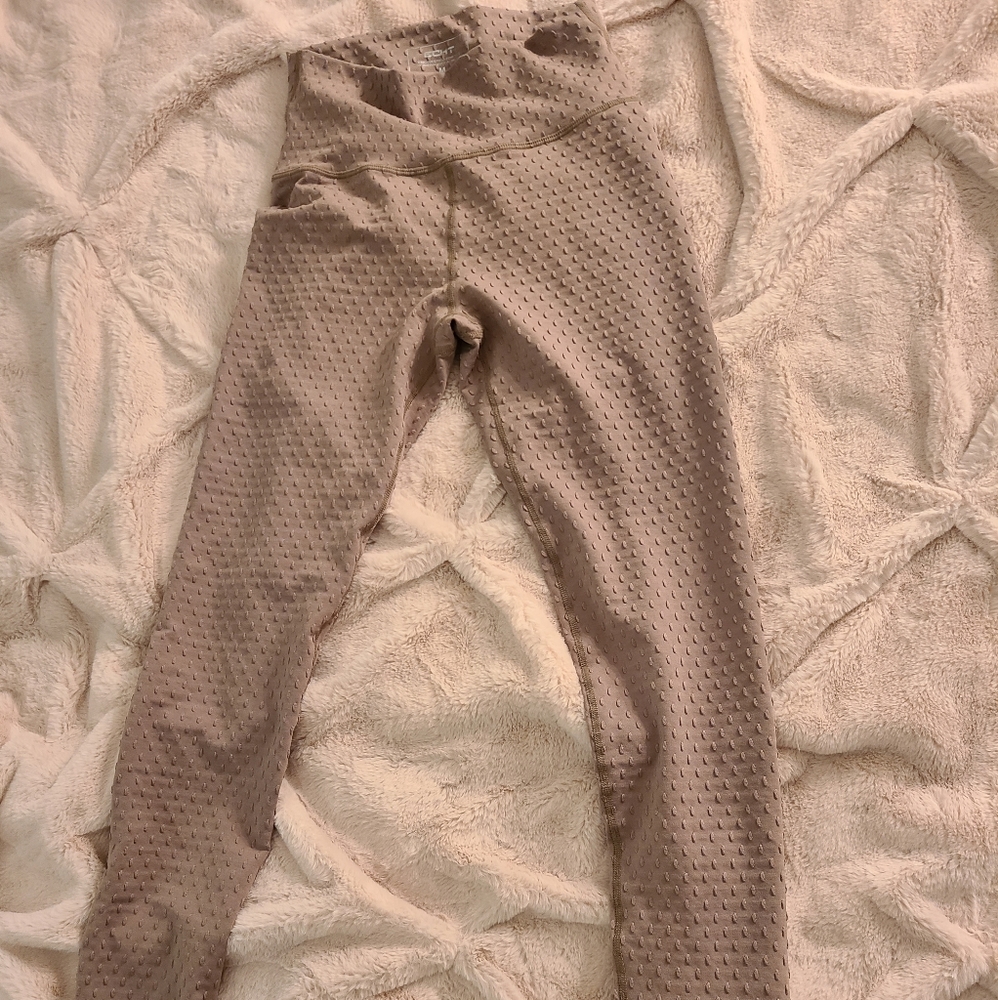 Echt Swift Scrunch leggings size M